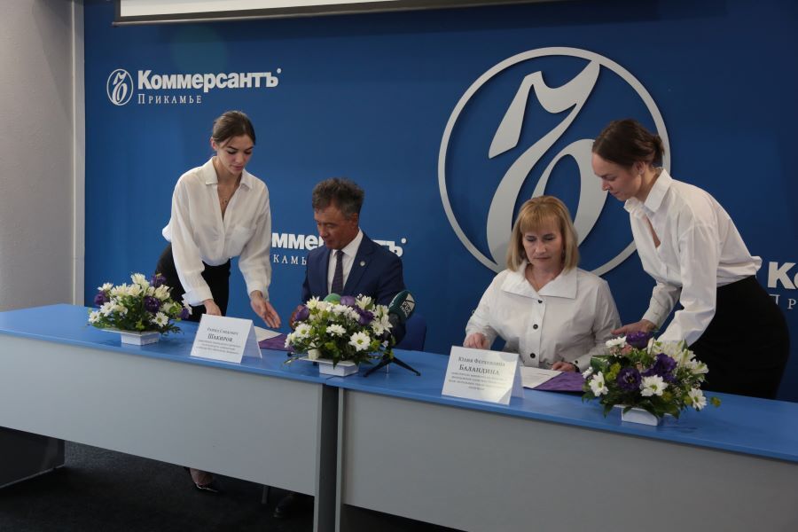 Metafrax Group successful experience in youth policy will be replicated in Perm region